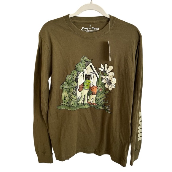 NWT Frog and Toad size small Long Sleeve T Shirt Top Green Book Characters New - Picture 1 of 5